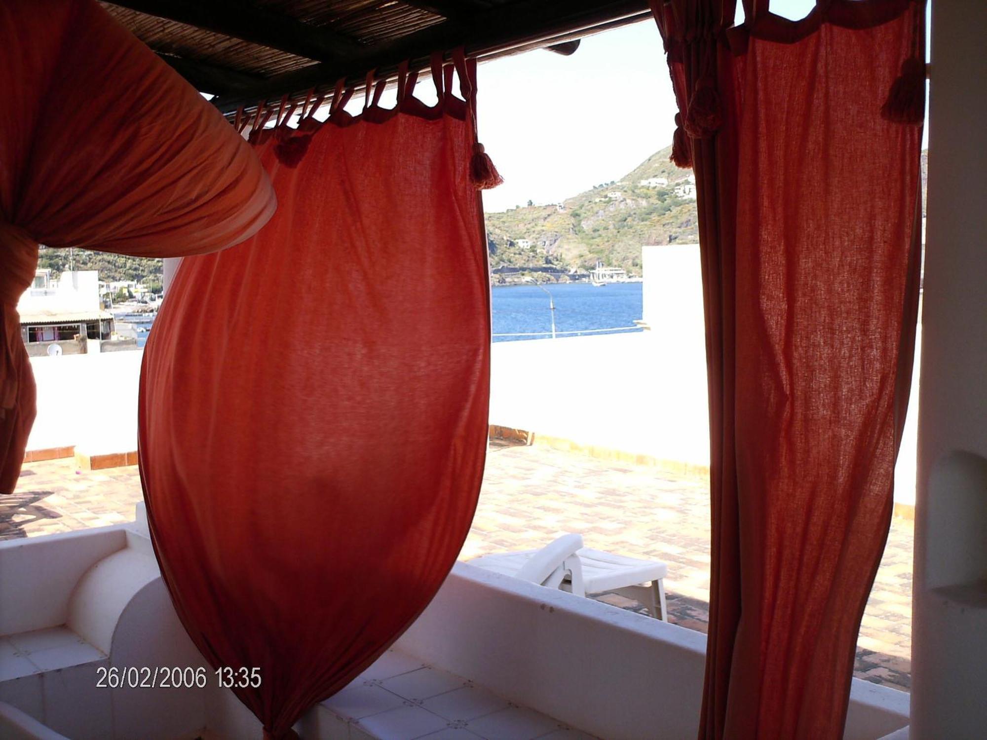 Hotel Villa Augustus Lipari  Eksteriør bilde