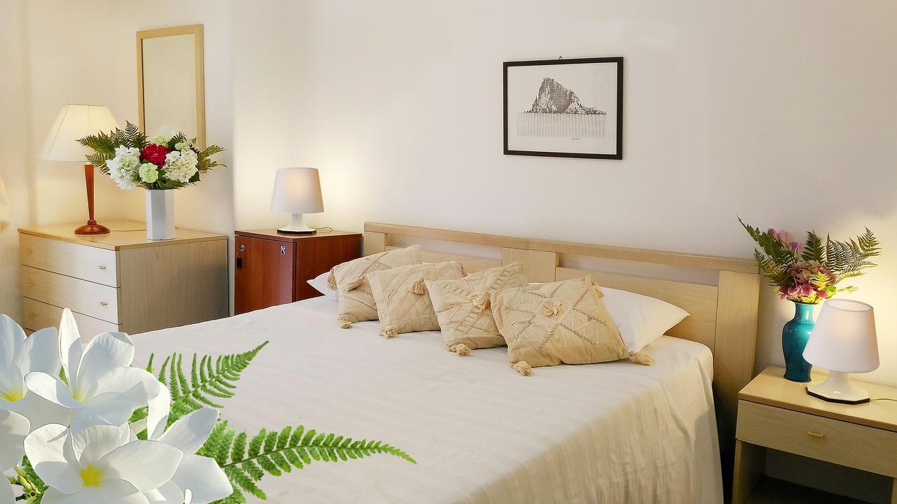 Hotel Villa Augustus Lipari  Eksteriør bilde
