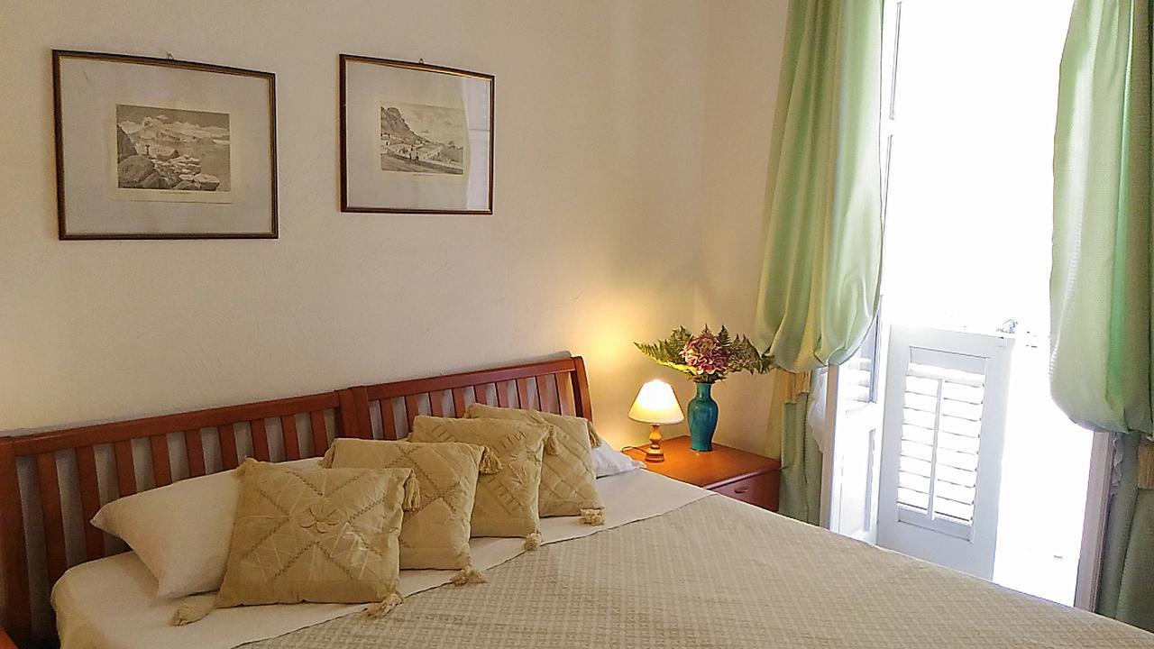 Hotel Villa Augustus Lipari  Eksteriør bilde