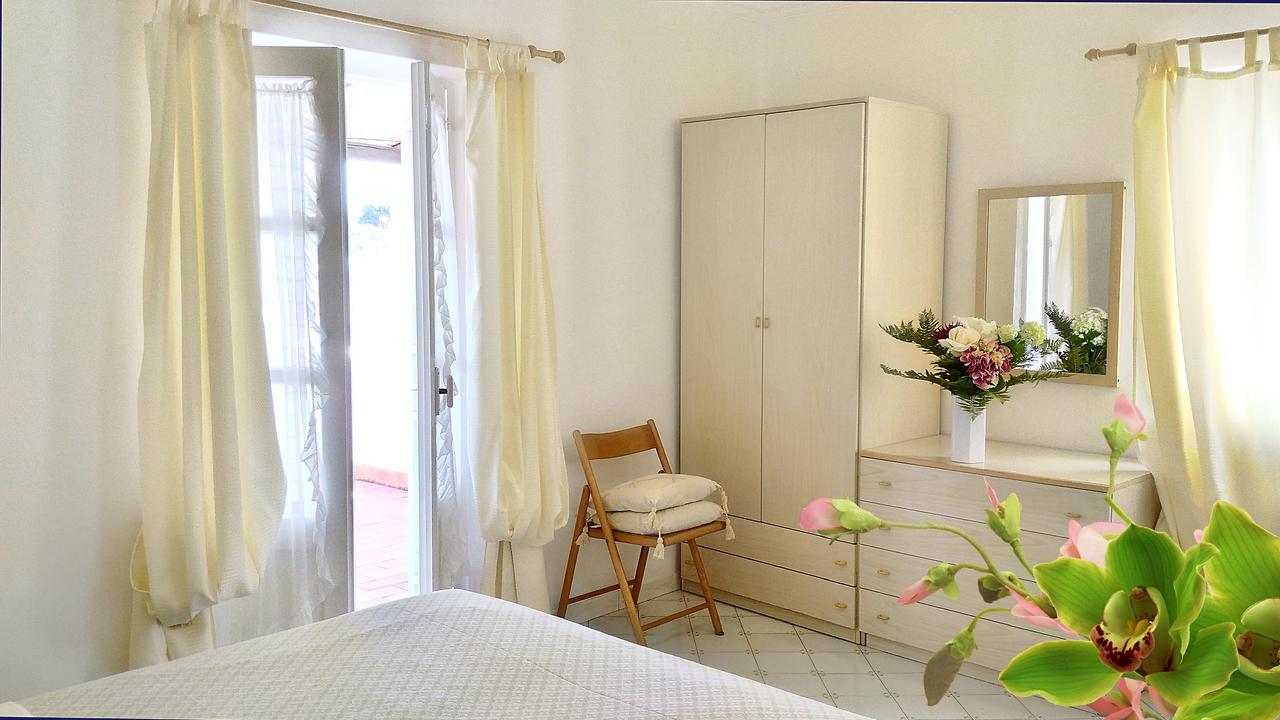 Hotel Villa Augustus Lipari  Eksteriør bilde